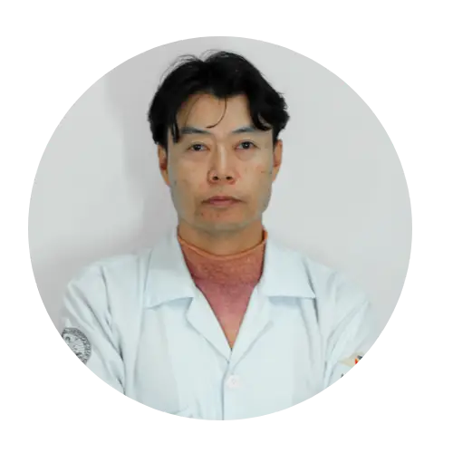 Dr. Roberto Hiroshi